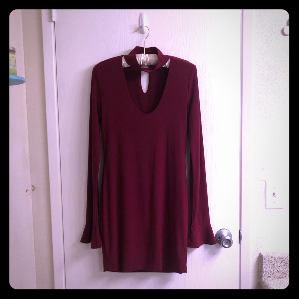 Leo Luv Party Dress with Belle Sleeves